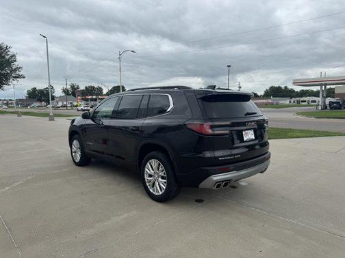 2024 GMC Acadia AWD Elevation