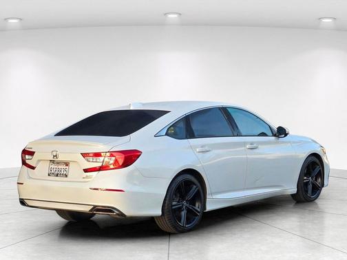 Platinum White Pearl 2020 Honda Accord Sport 2.0T