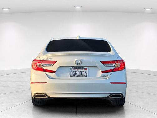 Platinum White Pearl 2020 Honda Accord Sport 2.0T