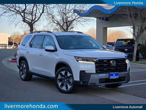 2026 Honda Pilot Touring 8-Passenger