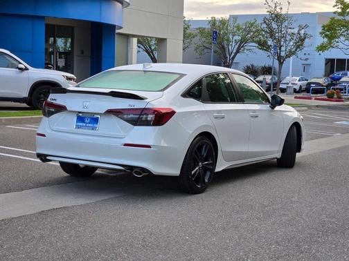 Platinum White Pearl 2026 Honda Civic Si Base