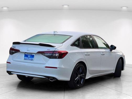 Platinum White Pearl 2026 Honda Civic Si Base