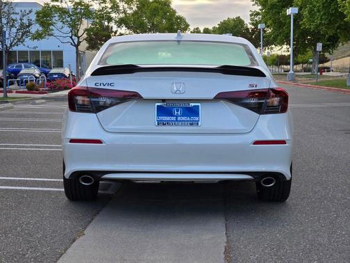 Platinum White Pearl 2026 Honda Civic Si Base