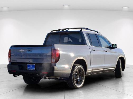 Sonic Gray Pearl 2026 Honda Ridgeline Black