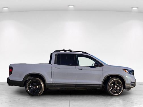 Sonic Gray Pearl 2026 Honda Ridgeline Black