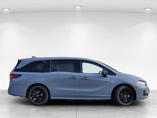 Sonic Gray Pearl 2026 Honda Odyssey Sport-L