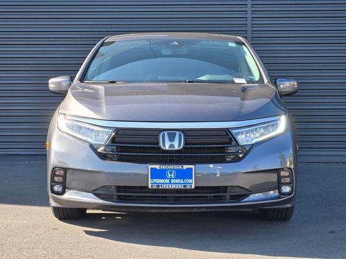 Modern Steel Metallic 2024 Honda Odyssey EX-L