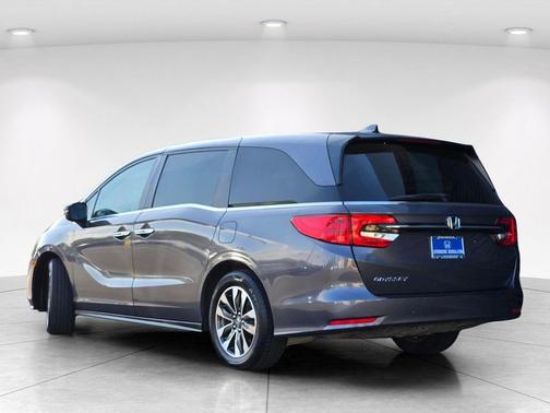 Modern Steel Metallic 2024 Honda Odyssey EX-L