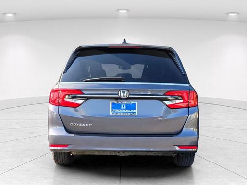 Modern Steel Metallic 2024 Honda Odyssey EX-L