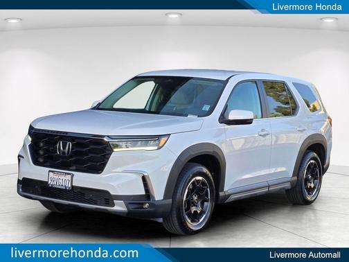 Platinum White Pearl 2025 Honda Pilot EX-L