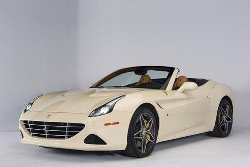 2016 Ferrari California T