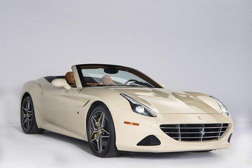 2016 Ferrari California T