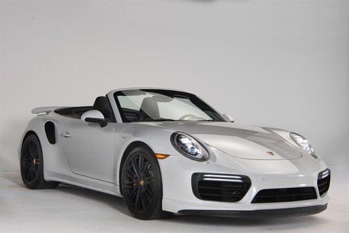 2017 Porsche 911 Turbo