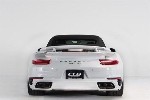 2017 Porsche 911 Turbo