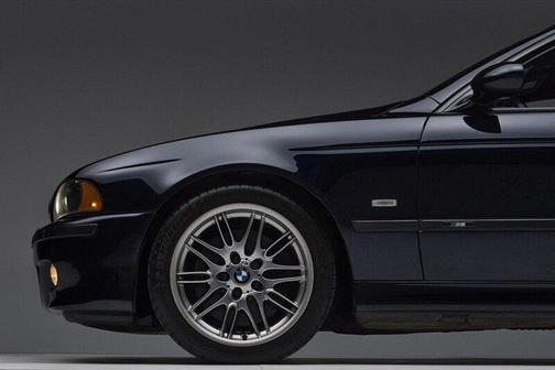 2001 BMW M5 Base