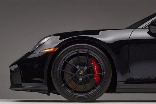 2025 Porsche 911 Carrera GTS