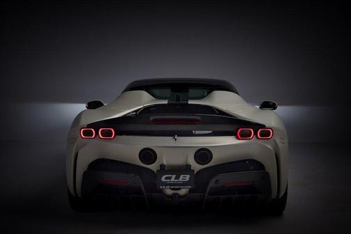 2023 Ferrari SF90 Spider 