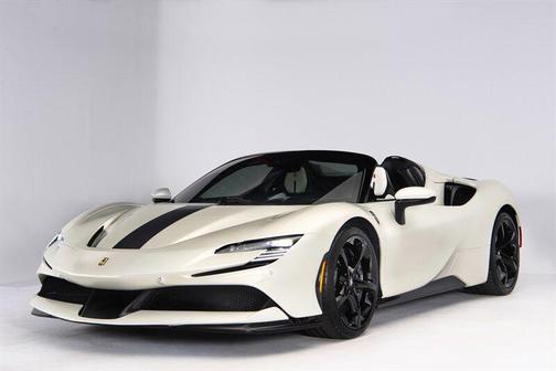 2023 Ferrari SF90 Spider 