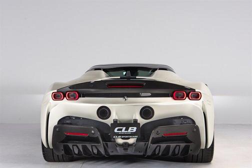 2023 Ferrari SF90 Spider 