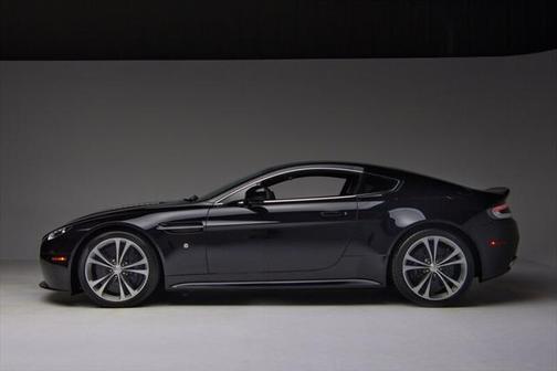 2011 Aston Martin V12 Vantage Base