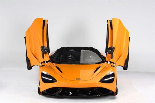 2022 McLaren 765LT Spider