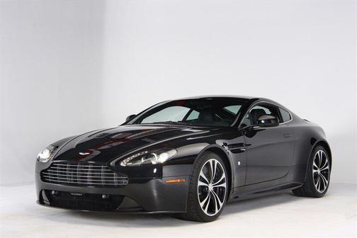 2011 Aston Martin V12 Vantage Base
