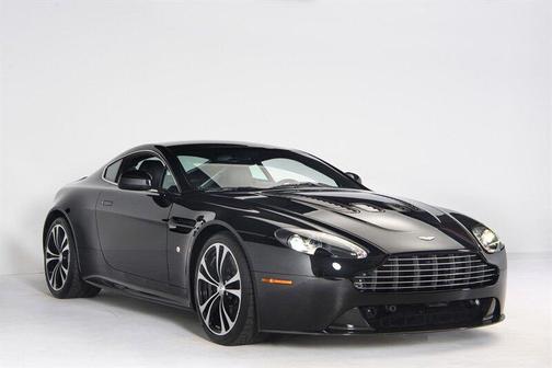 2011 Aston Martin V12 Vantage Base