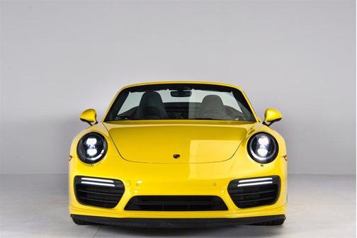 2018 Porsche 911 Turbo S