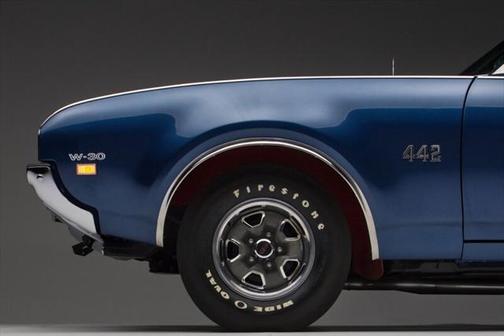 1969 Oldsmobile 442 4-30 Convertible 4-speed