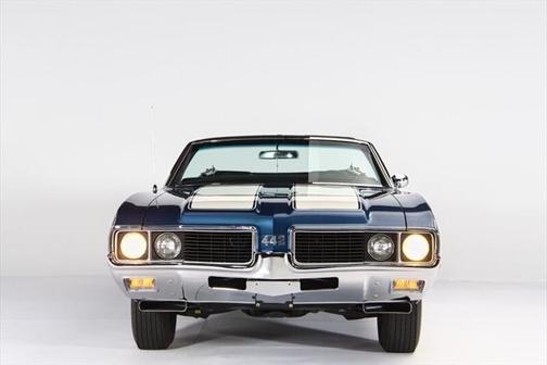 1969 Oldsmobile 442 4-30 Convertible 4-speed