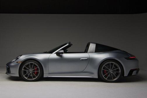 2021 Porsche 911 Targa 4S