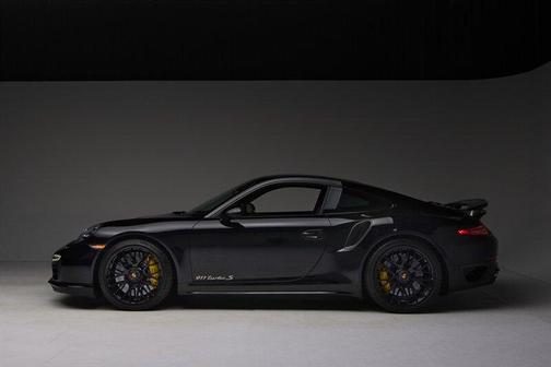 2015 Porsche 911 Turbo S