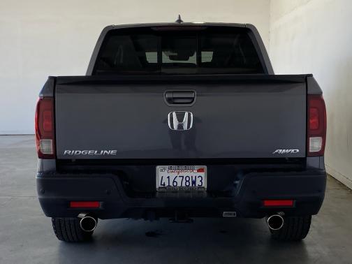 Modern Steel Metallic 2023 Honda Ridgeline