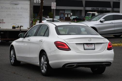 Photo 5 of 47 of 2019 Mercedes-Benz C-Class C 300 4MATIC
