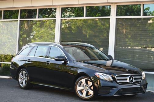Photo 1 of 49 of 2018 Mercedes-Benz E-Class E 400 4MATIC Sport
