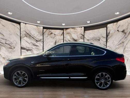 Black 2018 BMW X4 xDrive28i
