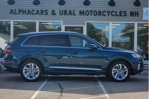 2021 Audi Q7 45 Premium