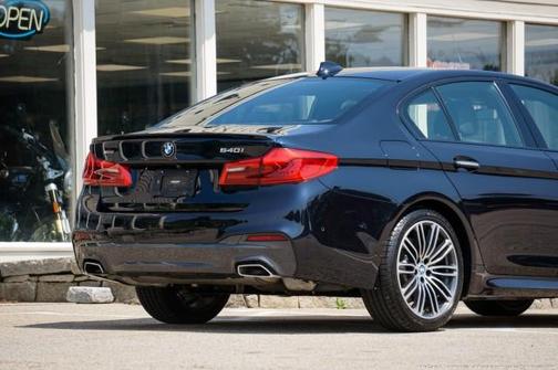 2018 BMW 540 i xDrive