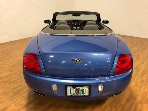 Photo 5 of 33 of 2007 Bentley Continental GTC