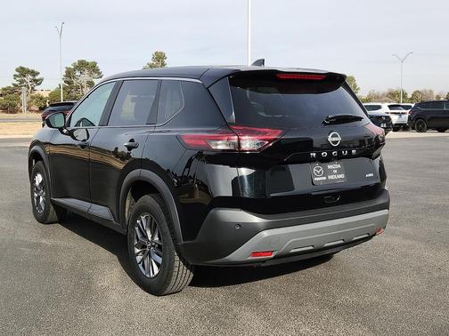2023 Nissan Rogue S