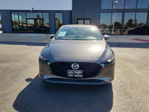 2023 Mazda Mazda3 FWD w/Preferred Package