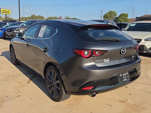 2023 Mazda Mazda3 FWD w/Preferred Package
