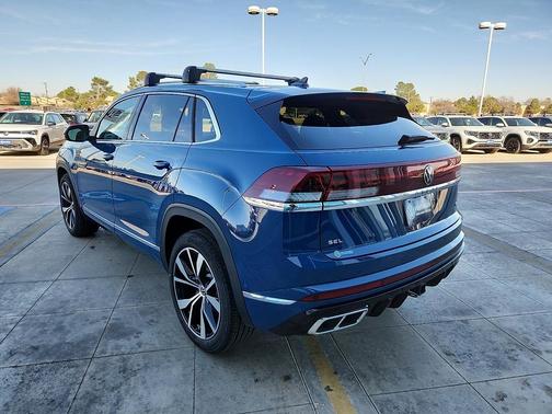 2025 Volkswagen Atlas Cross Sport 2.0T SEL Premium