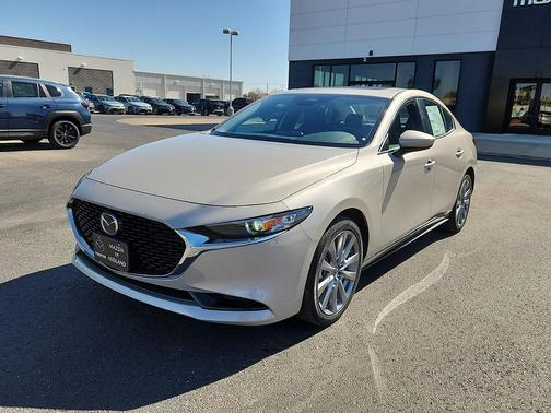 QUARTZ 2026 Mazda Mazda3 FWD w/Preferred Package