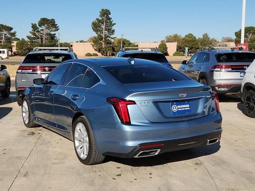 2024 Cadillac CT5 Luxury