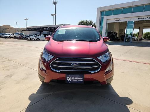 Ruby Red Metallic Tinted Clearcoat 2021 Ford EcoSport SE