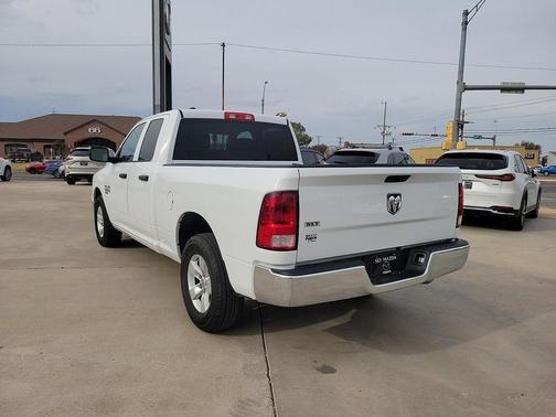 2024 RAM 1500 Classic SLT