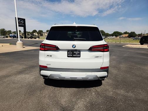 Alpine White 2020 BMW X5 sDrive40i