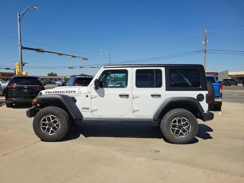Bright White Clearcoat 2025 Jeep Wrangler Rubicon