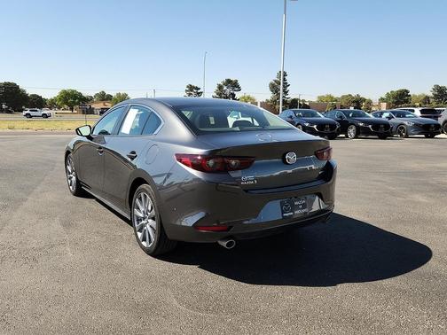 Machine Gray Metallic 2025 Mazda Mazda3 FWD w/Preferred Package